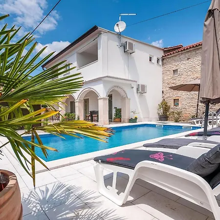 Anton Casa de Férias Danijeli